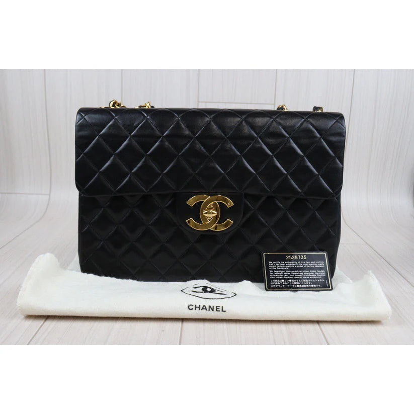 PRE-ORDER Pre-Owned Chanel Classic Maxi Jumbo Flap Vintage