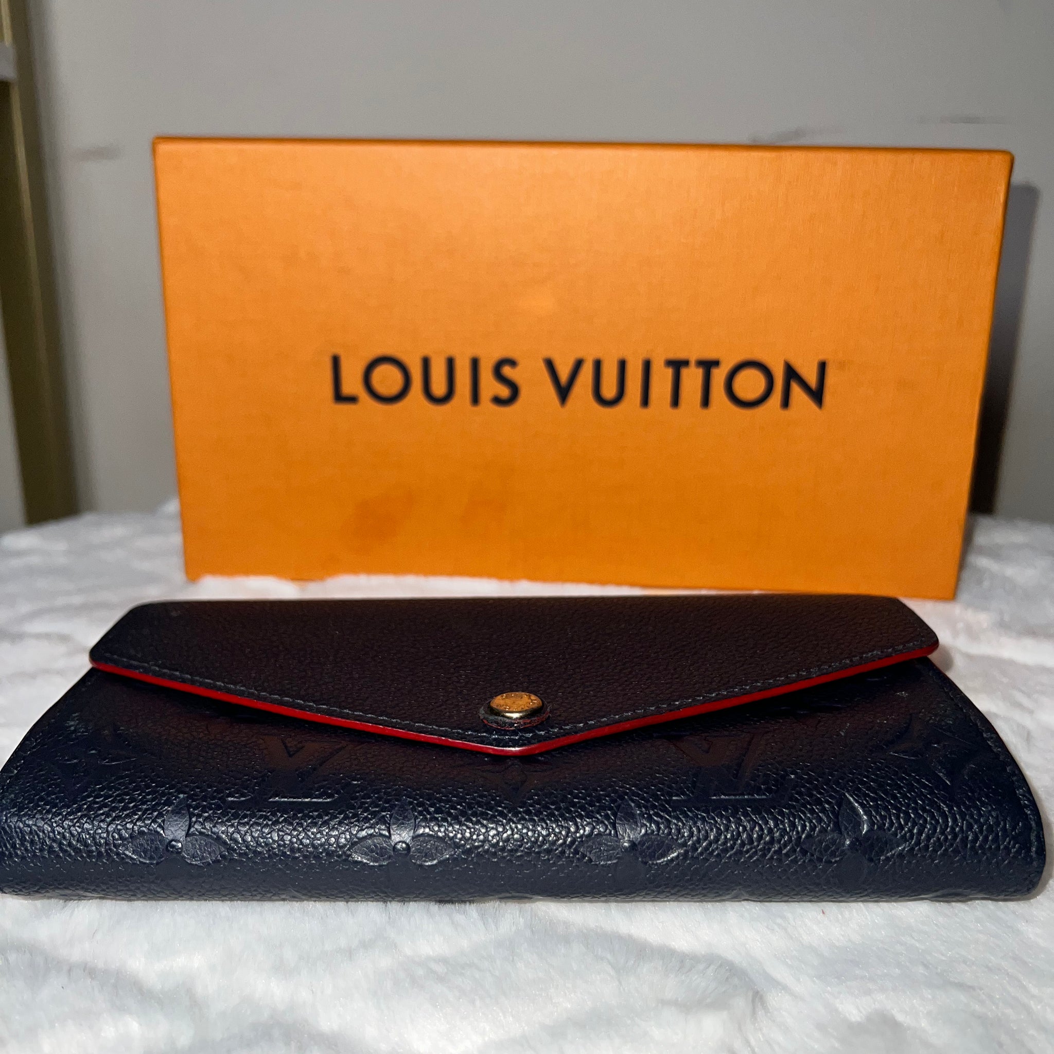 Pre-Owned Louis Vuitton Monogram Sarah Wallet In Marine Rouge (Navy W Red Trim)